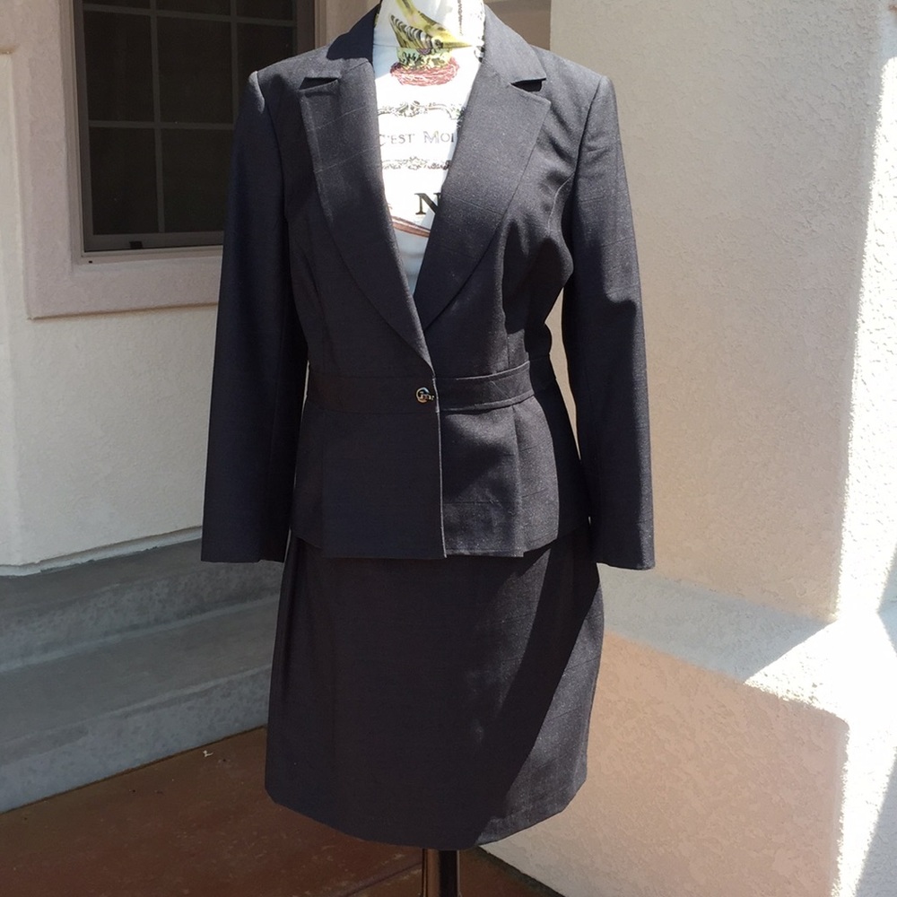 Calvin Klein Skirt Suit